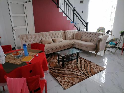 Dalupotha House | Charming Home