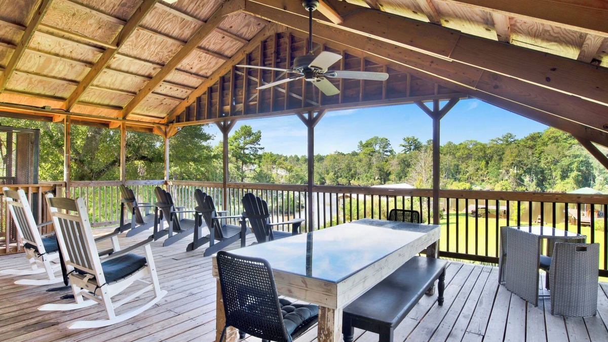 Fairhope House | Charming Home on Fish River - Perfect for your Family!