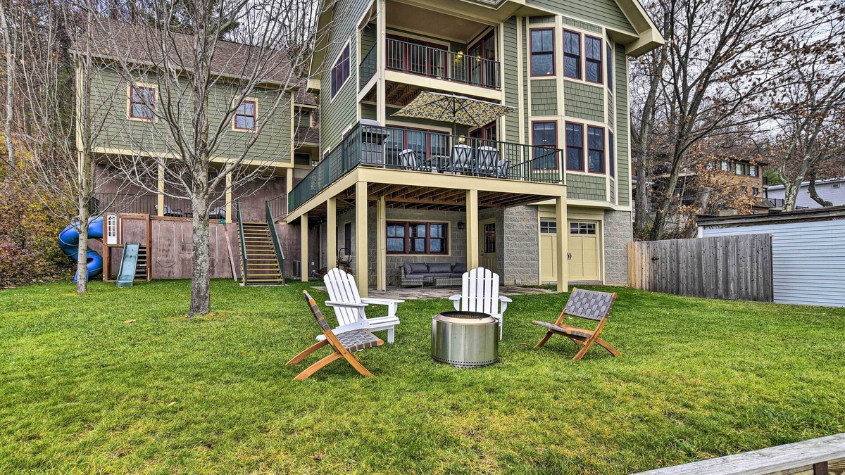 Hammondsport House | Charming Home on Keuka Lake w/Dock & Fire Pit!