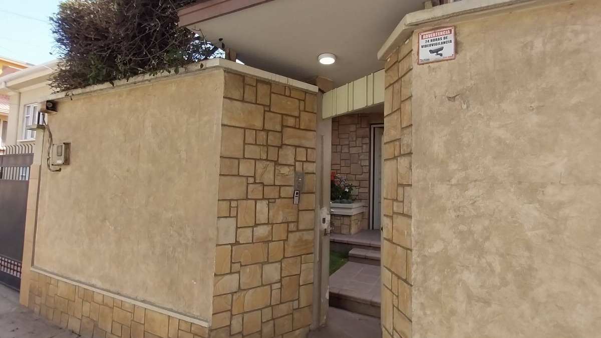 Macrodistrito Sur House | Charming House- Elegant and Comfortable