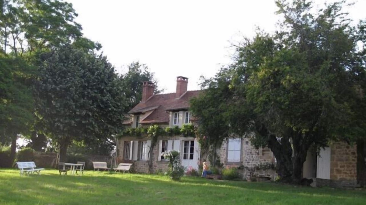 Vallon-en-Sully House | Charming house with large garden on the edge of the Tronçais forest