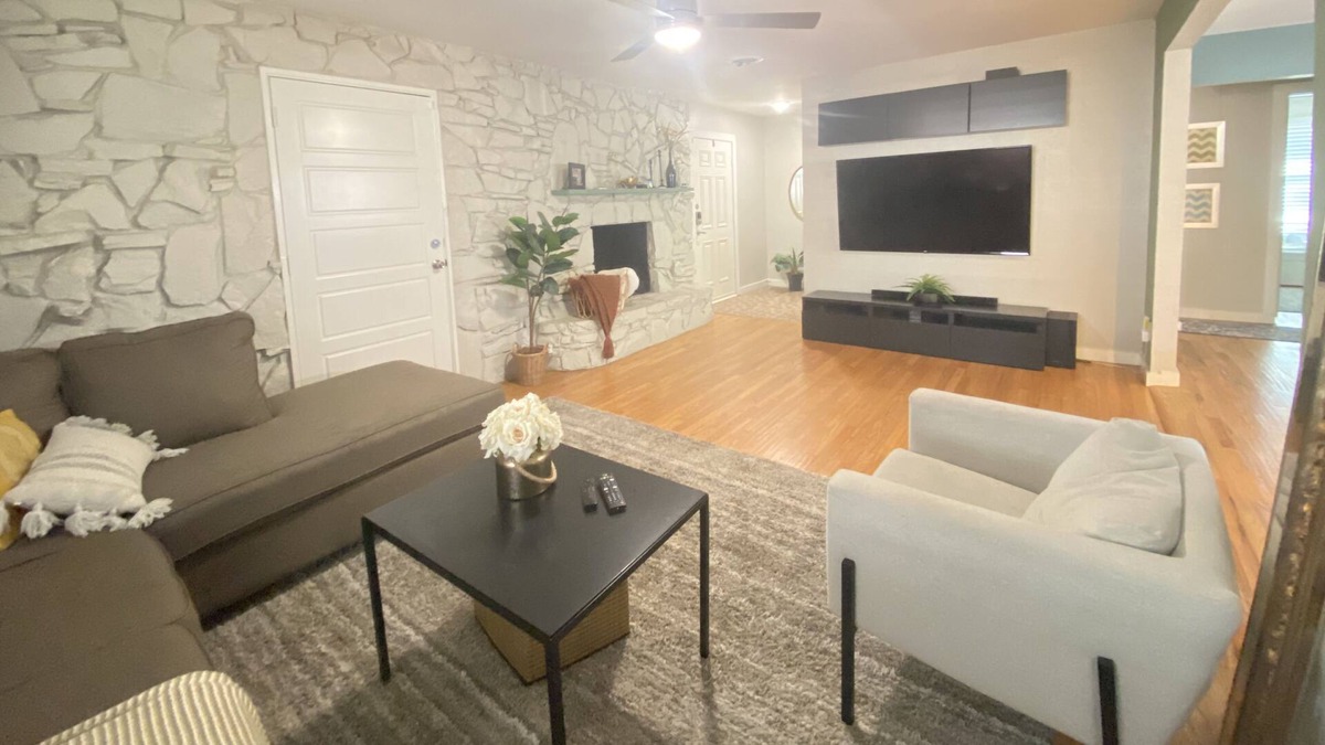 Oak Cliff House | Charming House in Oak Cliff
