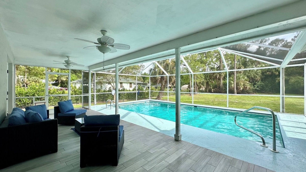 Naples House | Charming house in peaceful Naples surrounded by nature and close to the beach