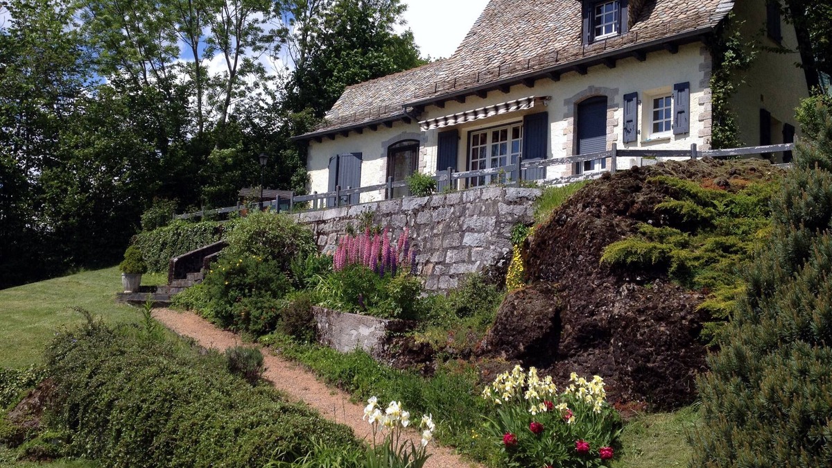 Vic-sur-Cere House | Charming house in Vic Sur Cère