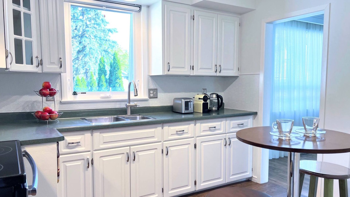 Richmond Hill House | Charming house near local dining & shopping