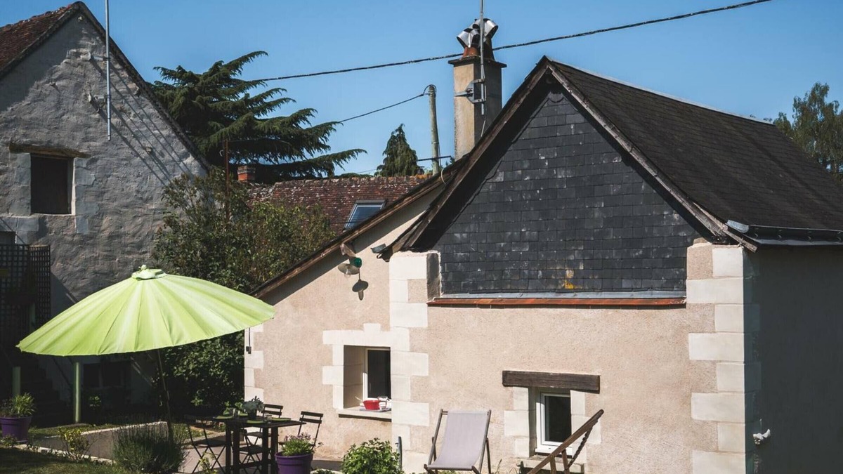 Athee-sur-Cher Cottage | Charming house with enclosed garden in Touraine, near Loire Castles