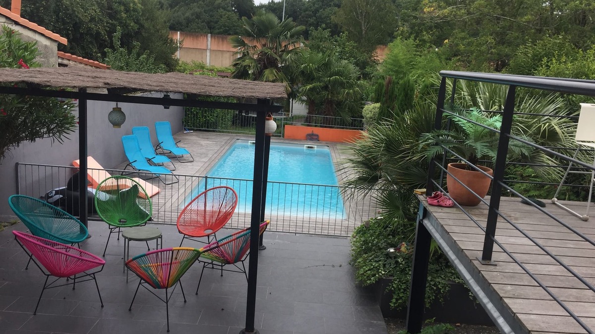 Carbon-Blanc Villa | Charming house with swimming pool