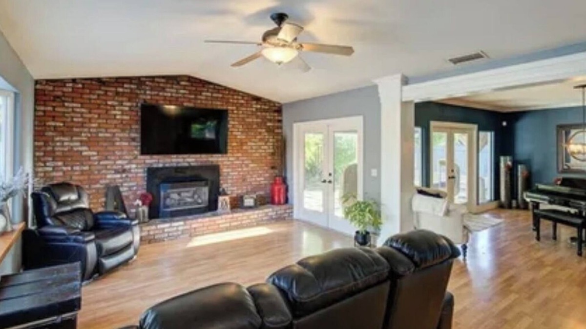 Clovis House | Charming house with 2 bedrooms in Clovis with WiFi and pool