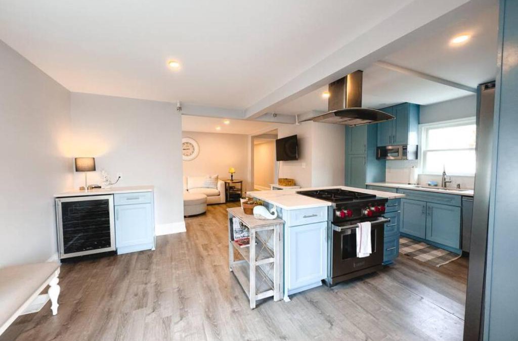 Hyannis House | Charming Hyannis 3 Bed 2 Bath
