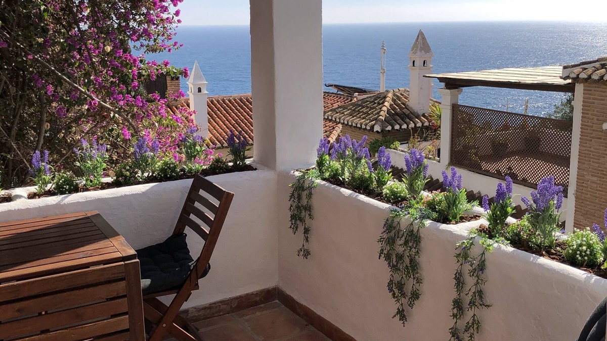 Almunecar House | Charming idyllic house with sea views in stunning surroundings