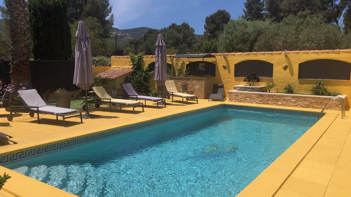 La Ciotat Apartment | Charming independent house in La Ciotat Mer property