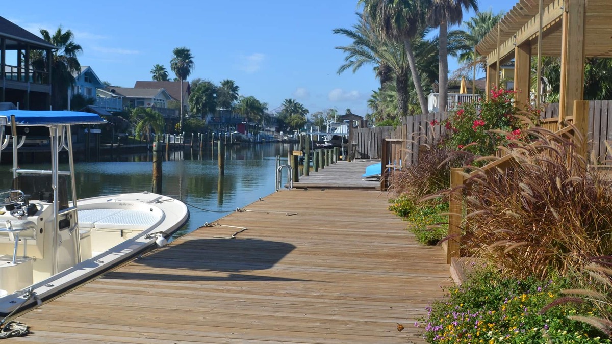 Key Allegro House | CHARMING KEY ALLEGRO WATERFRONT HOME, BOAT DOCK, DECKS, KAYAKS, PADDLE BOARDS!