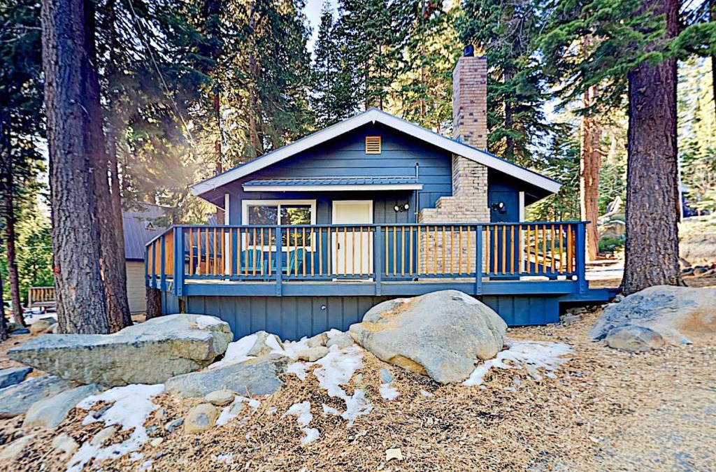 Carnelian Bay House | Charming Lake Tahoe Cabin