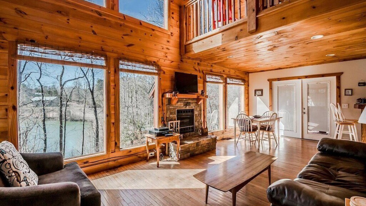 Cleveland Cabin | Charming Lake View Cabin | 2BR 2BA | Hot Tub | Game Room | Fishing | Fire Pit