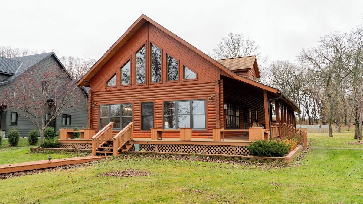 Battle Lake House | Charming Lakefront Cabin Ottertail Lake: Cozy, Family-Friendly, Near Battle Lake