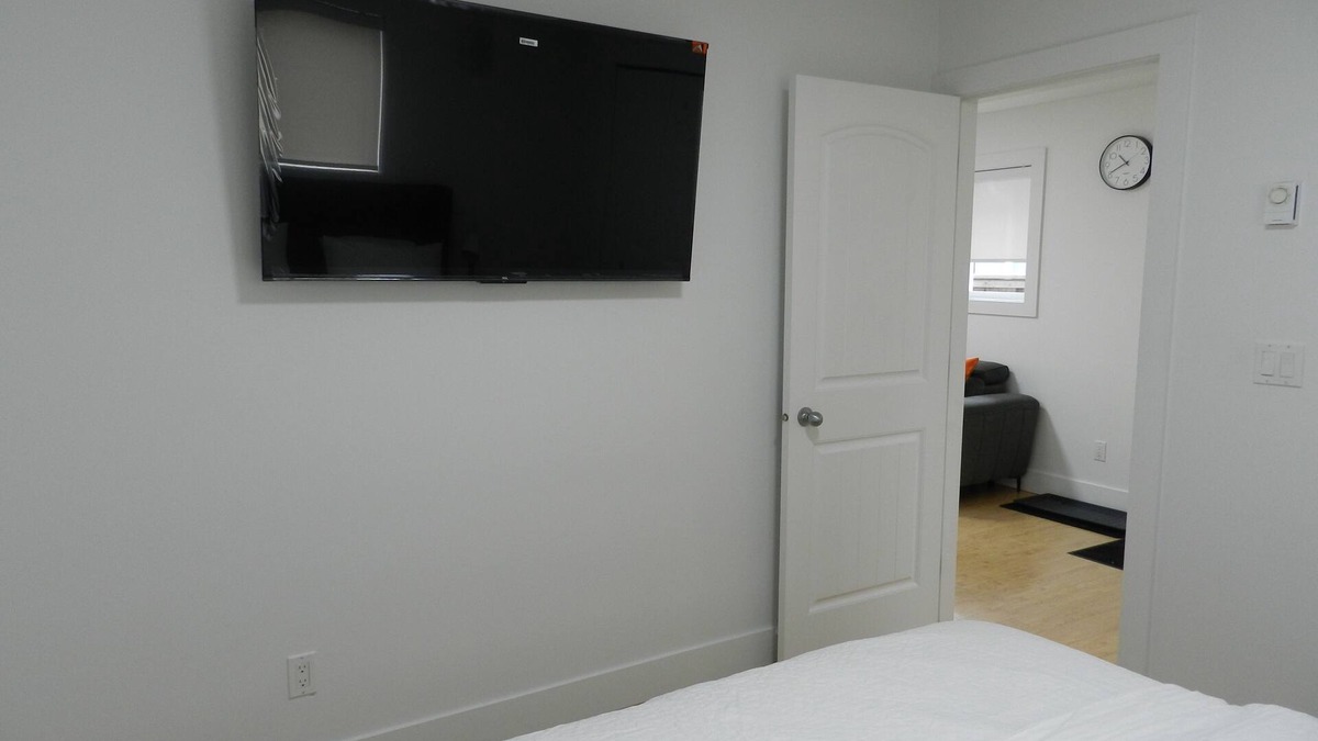 Renfrew-Collingwood House | Charming laneway house in Vancouver