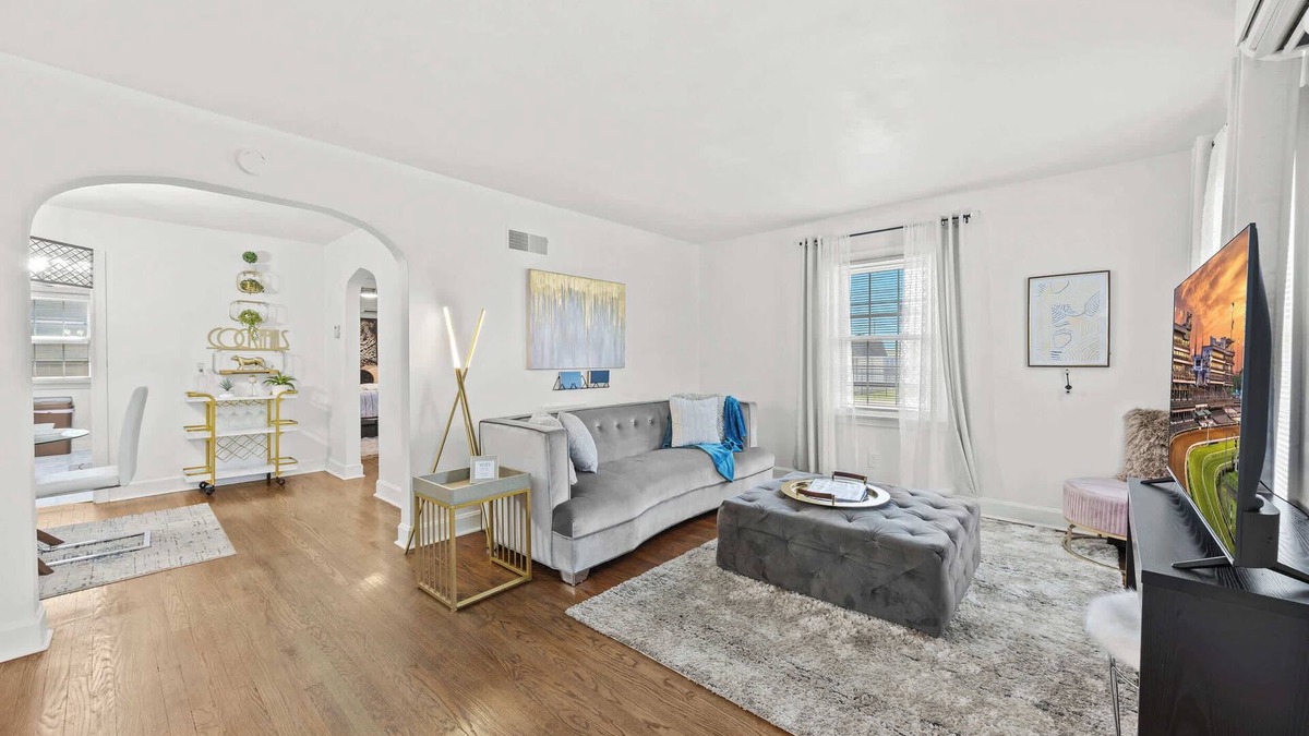 Audubon Apartment | Charming Louisville Apt w/Parking|Great Location!