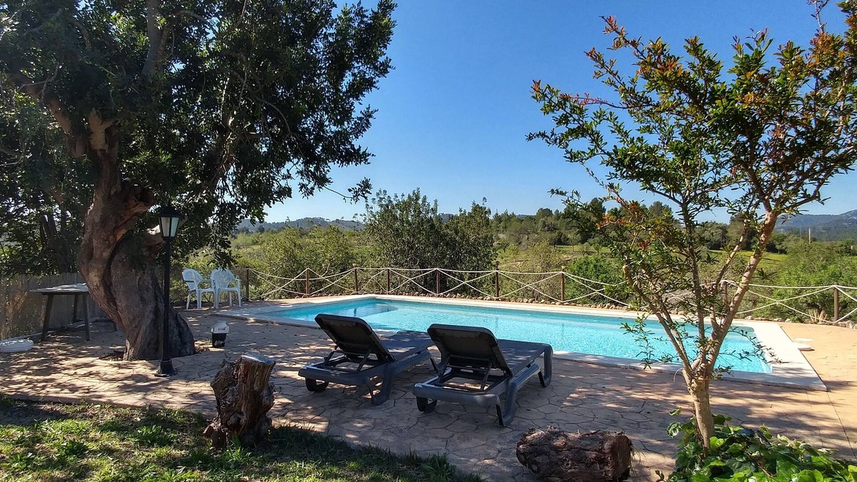 Establiments House | Charming Majorcan house with pool near Palma