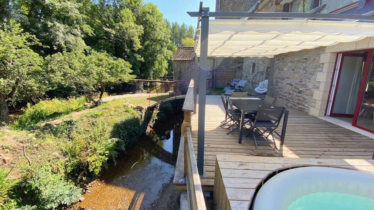 Le Vieux-Marche House | Charming mill Brittany France