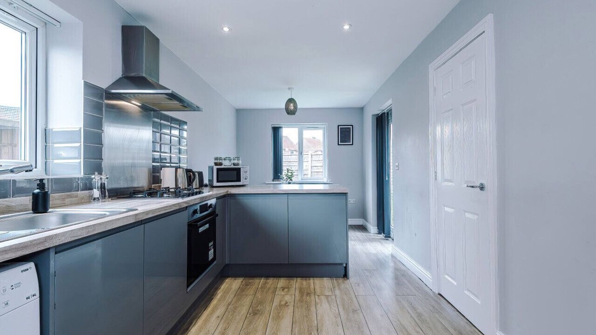Failsworth House | Charming Modern 3BR House in Failsworth with FREE Parking