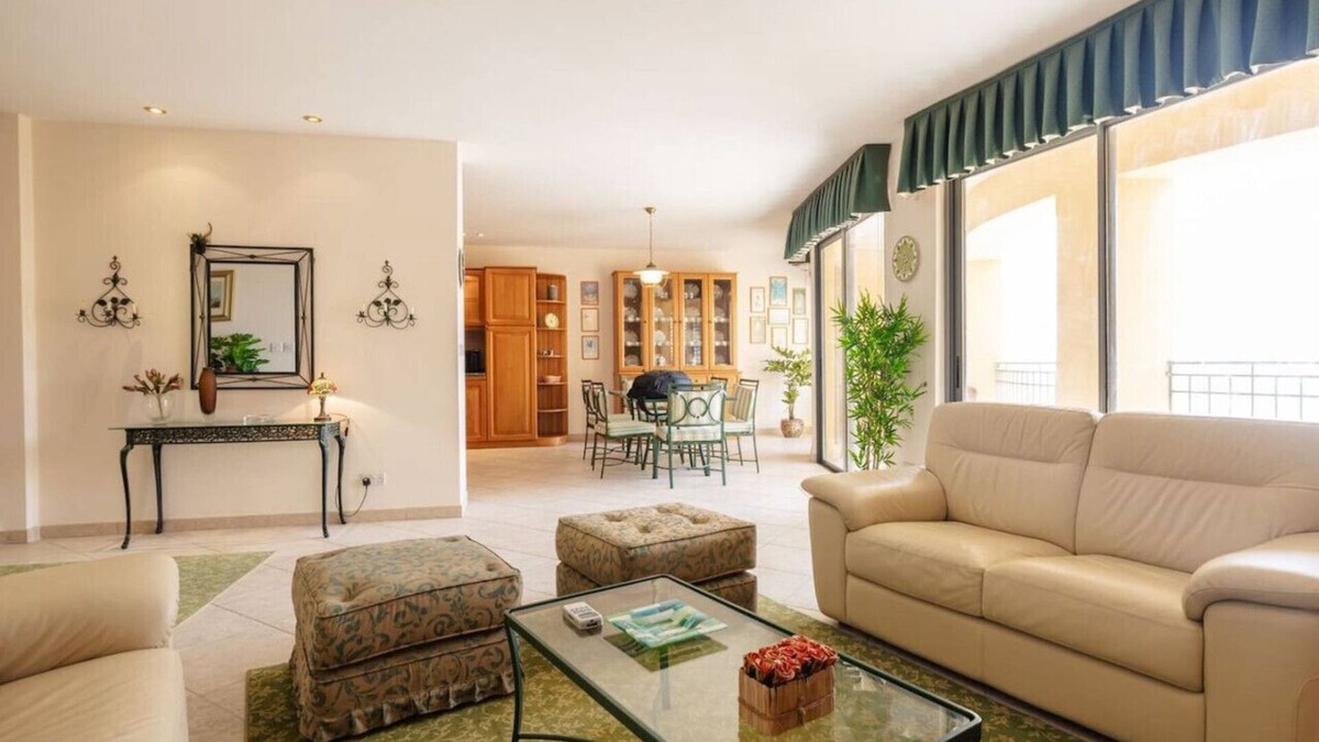 Paceville Apartment | Charming Modern Seaview Apartment in Central Portomaso