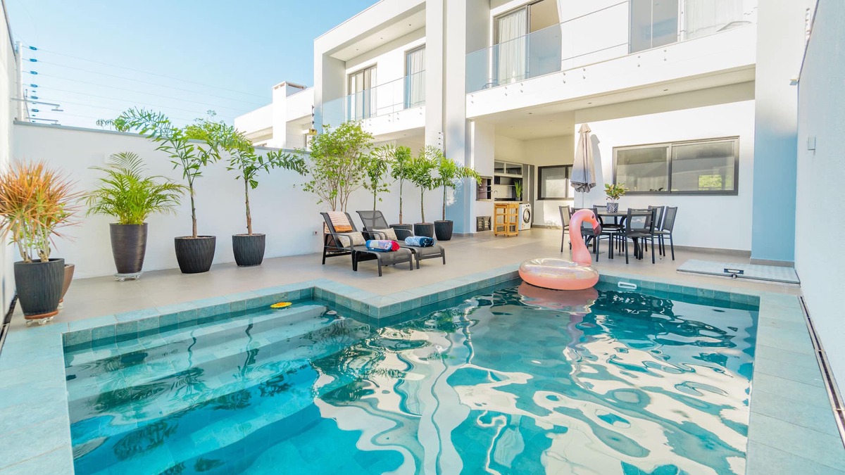 Foz do Iguacu Villa | Charming & Modern Villa with KING BED in the hear of Foz do Igua