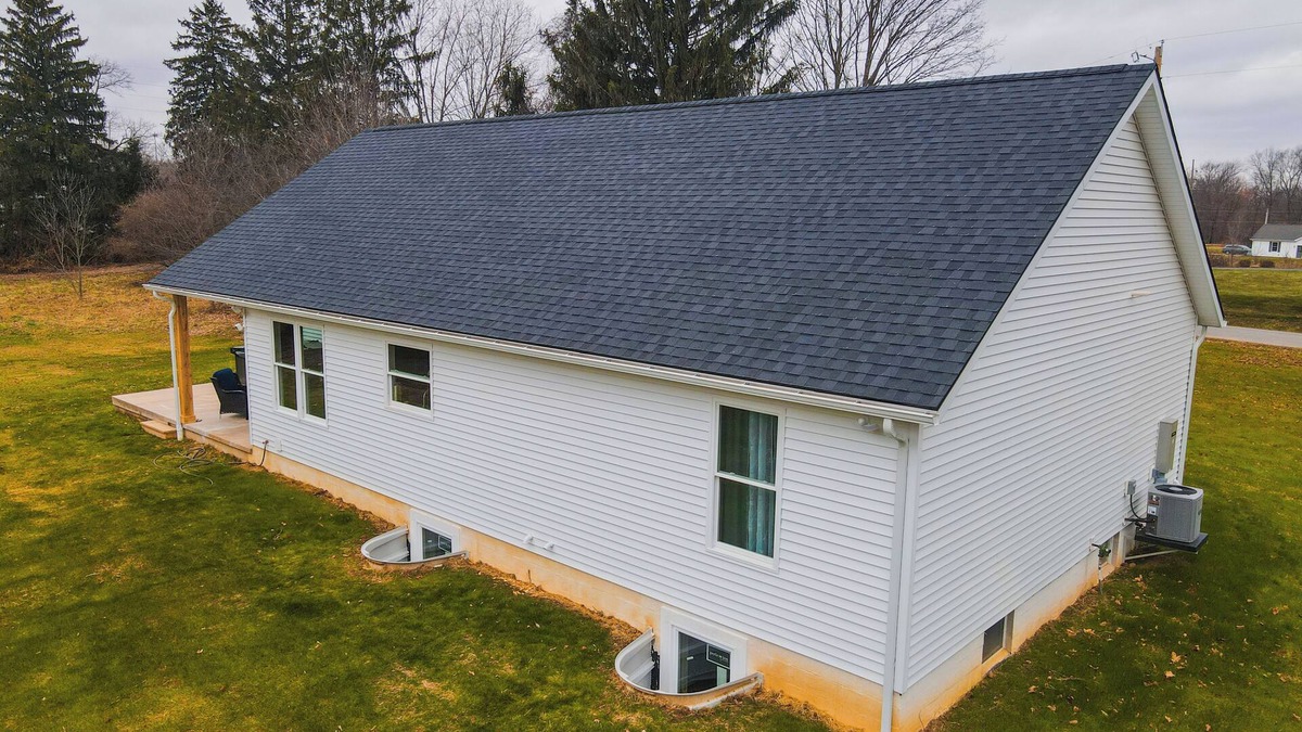 Lexington House | Charming NEW Modern Farmhouse in Mansfield