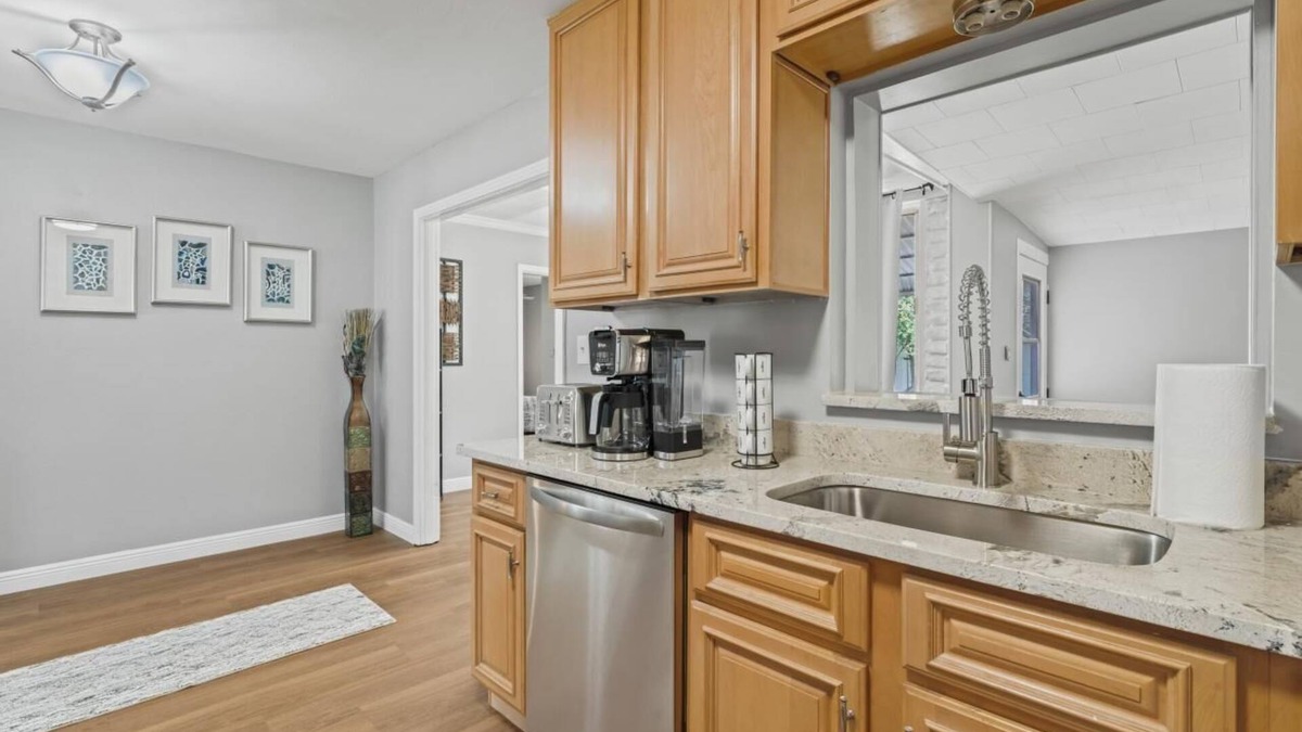 Virginia Park House | Charming newly renovated 3/2 -bedroom house with WiFi in marvelous South Tampa