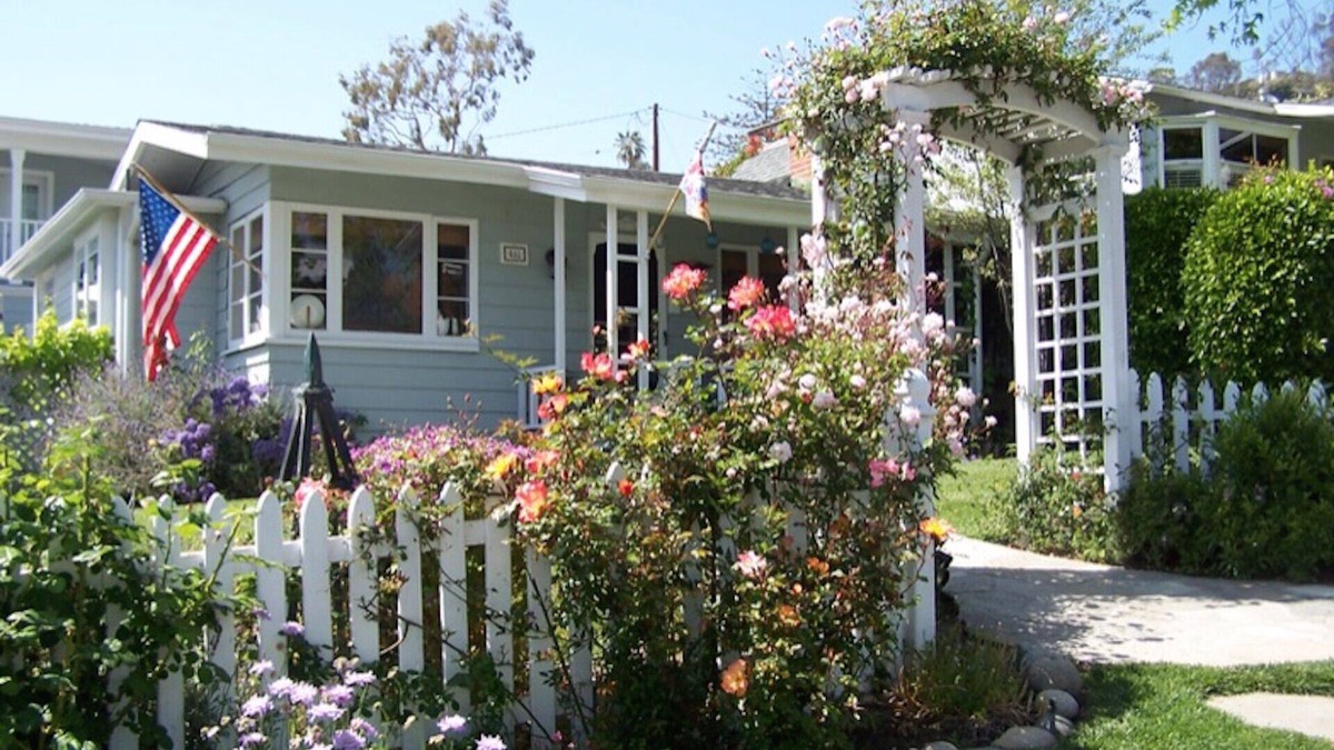Laguna Beach Cottage | Charming ocean view cottage in desired N Laguna. Short walk to beach & town.