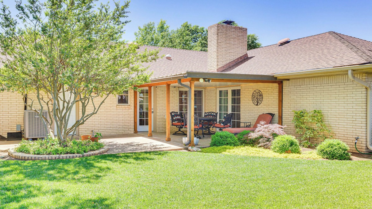 Central Oklahoma City House | Charming Oklahoma City Home ~ 11 Mi to Downtown!