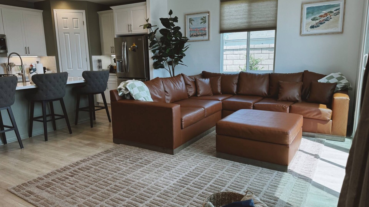 Menifee House | Charming One-Level Home Feels Like Home