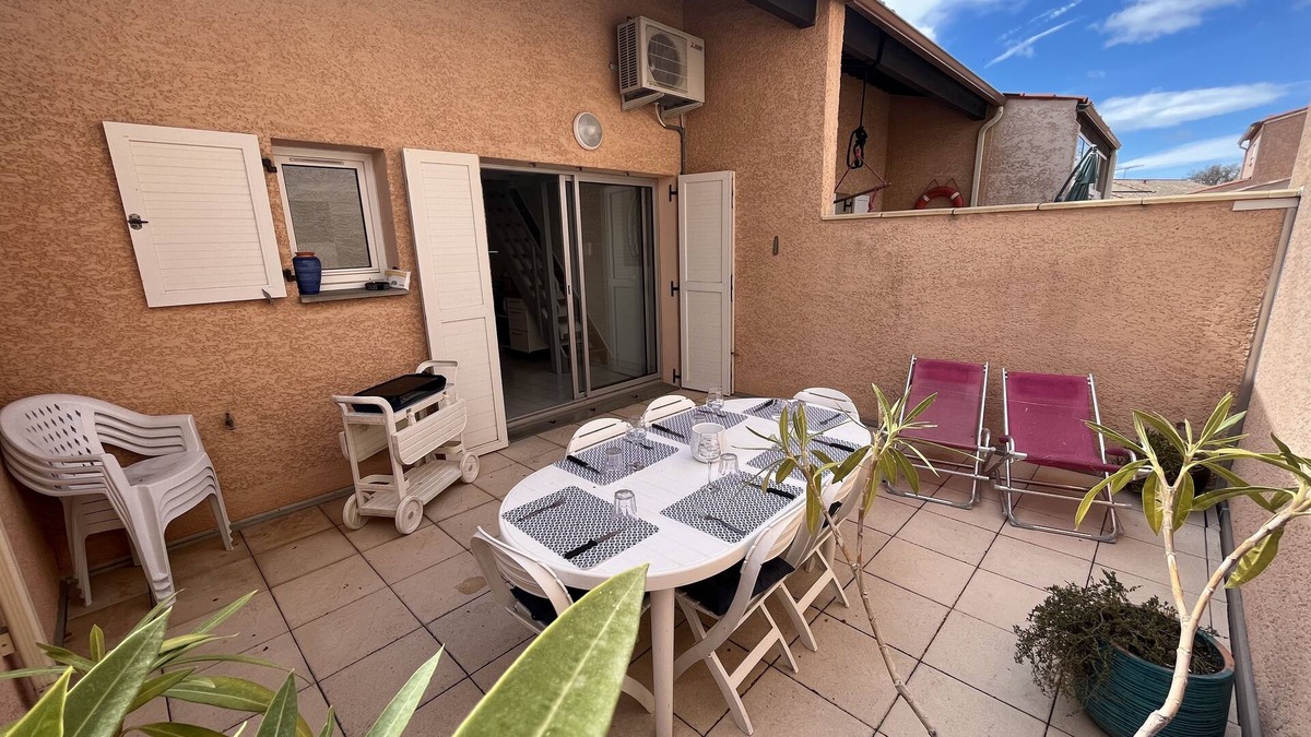 Cap d'Agde Cabin | Charming pavilion 5-6 people 200m from the beach