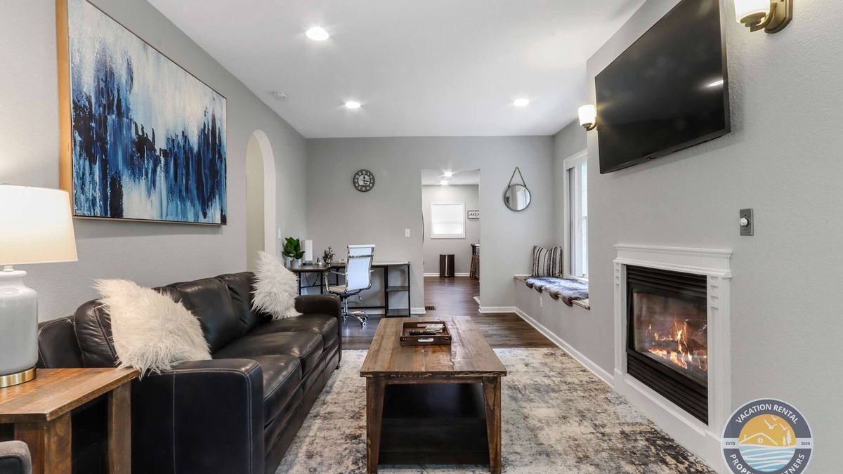 Lake Geneva House | Charming, Pet-Friendly Lake Retreat