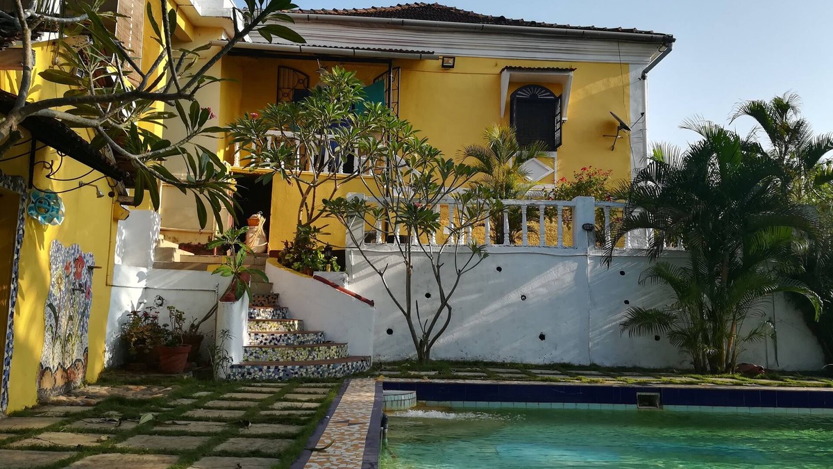 Bardez Villa | Charming Portuguese goan home stay!