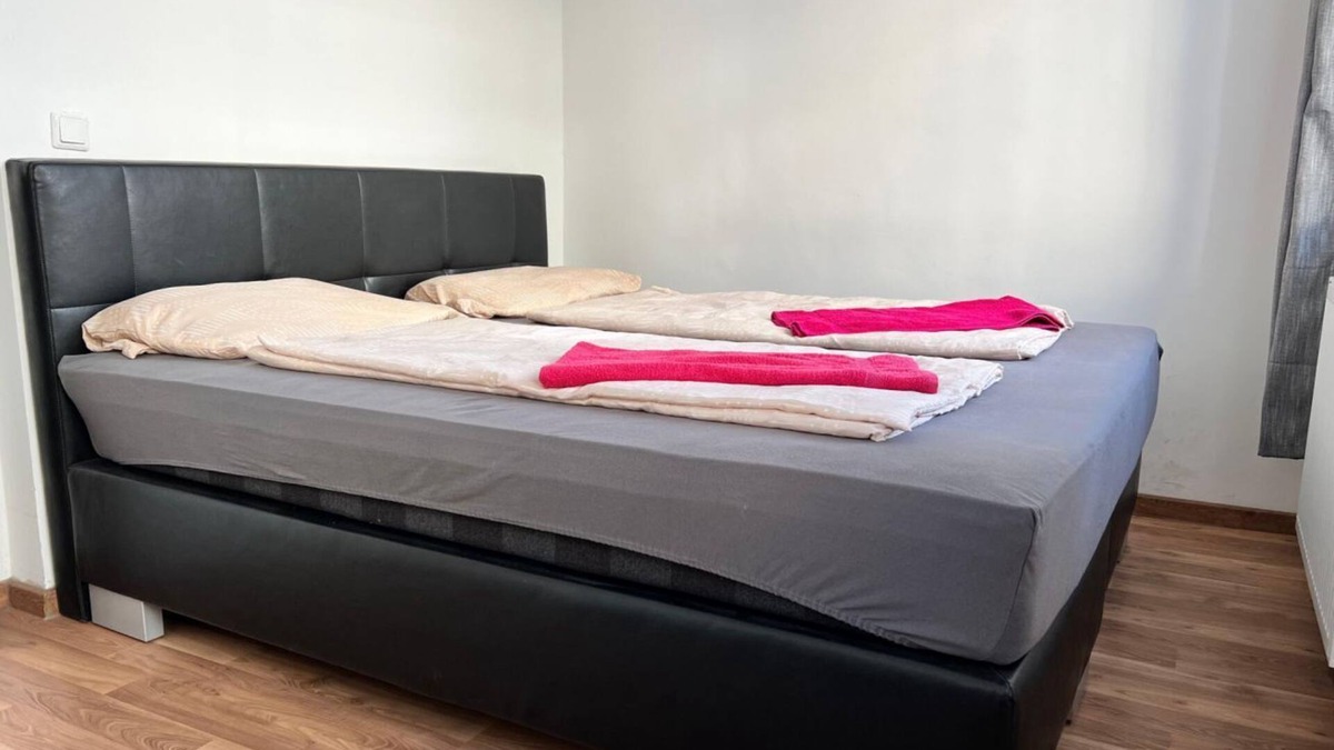 Simmering Apartment | Charming private Room in shared Apt. Very Central