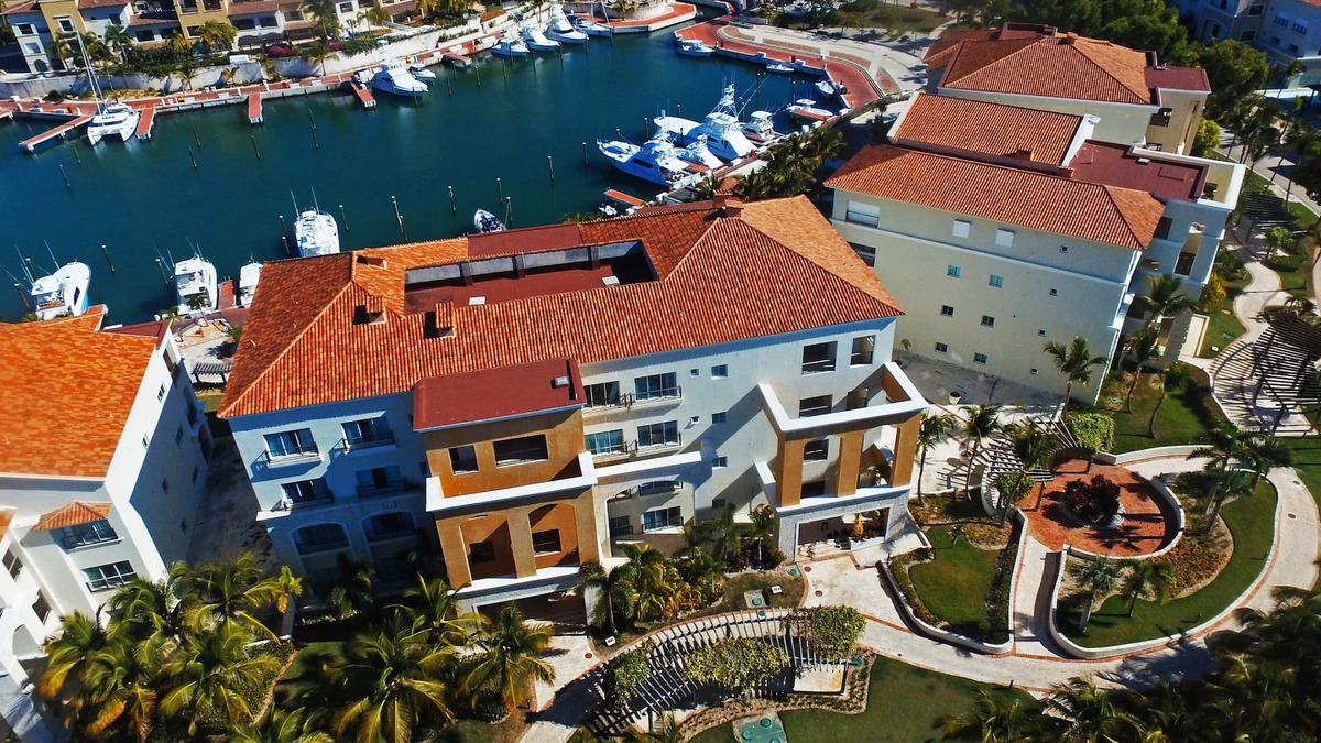 Cap Cana Marina Condo | Charming, quiet, luxury and beautiful Marina Apartment