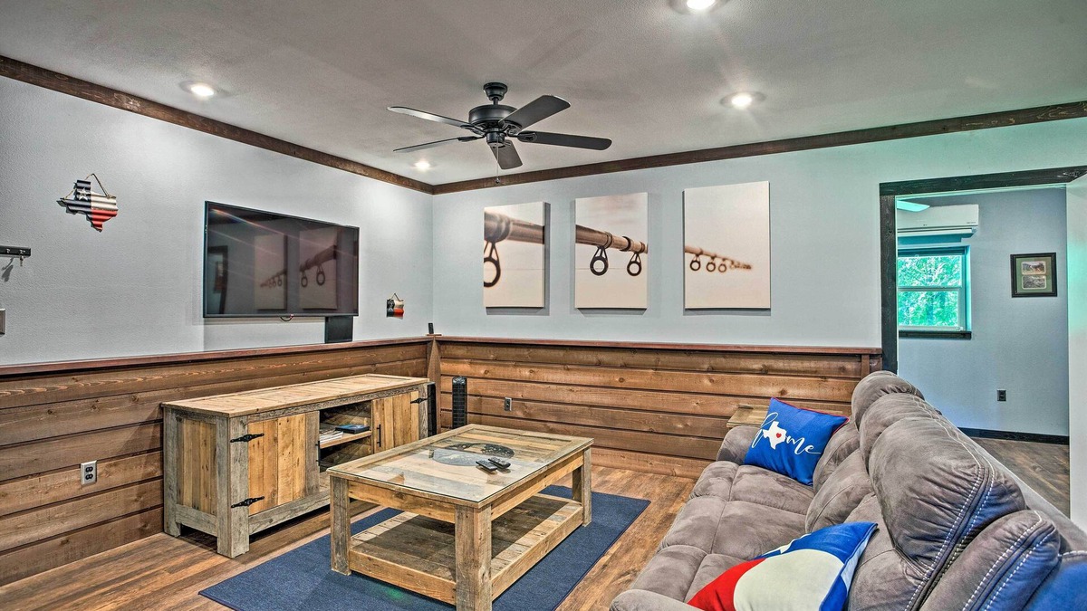Quitman Cabin | Charming Quitman Cabin < 2 Miles to Lake Fork
