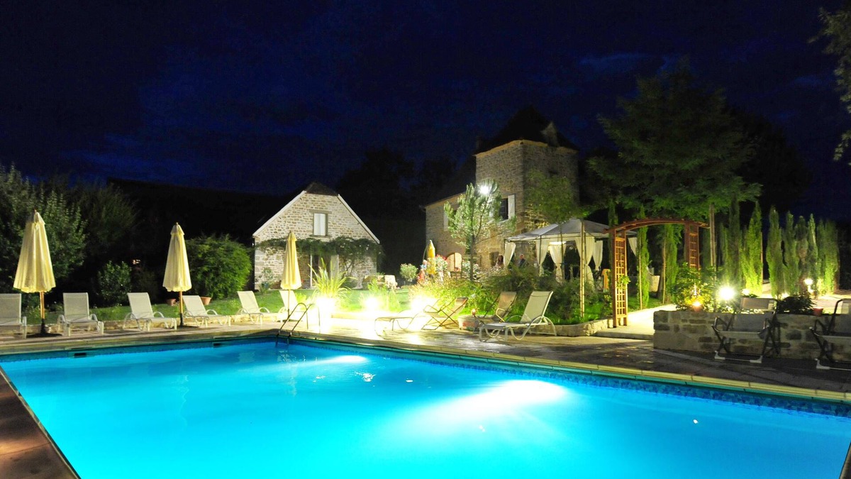 Vayrac Villa | Charming residence, perfect for communing with family and friends.