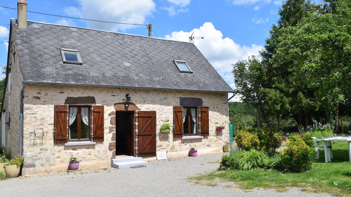 Crisse Cottage | Charming Restored Home in Maine Normandie Forest with Enclosed Garden and Fireplace
