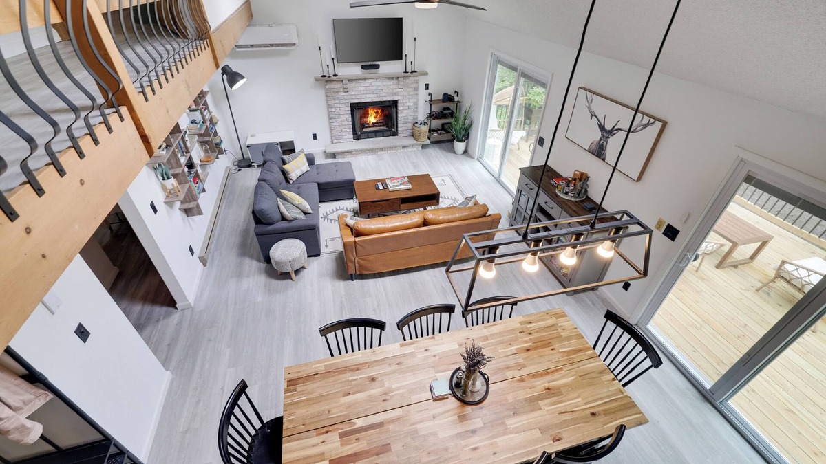 Hamlin Ski Chalet | Charming Retreat in the Hideout with a hot tub