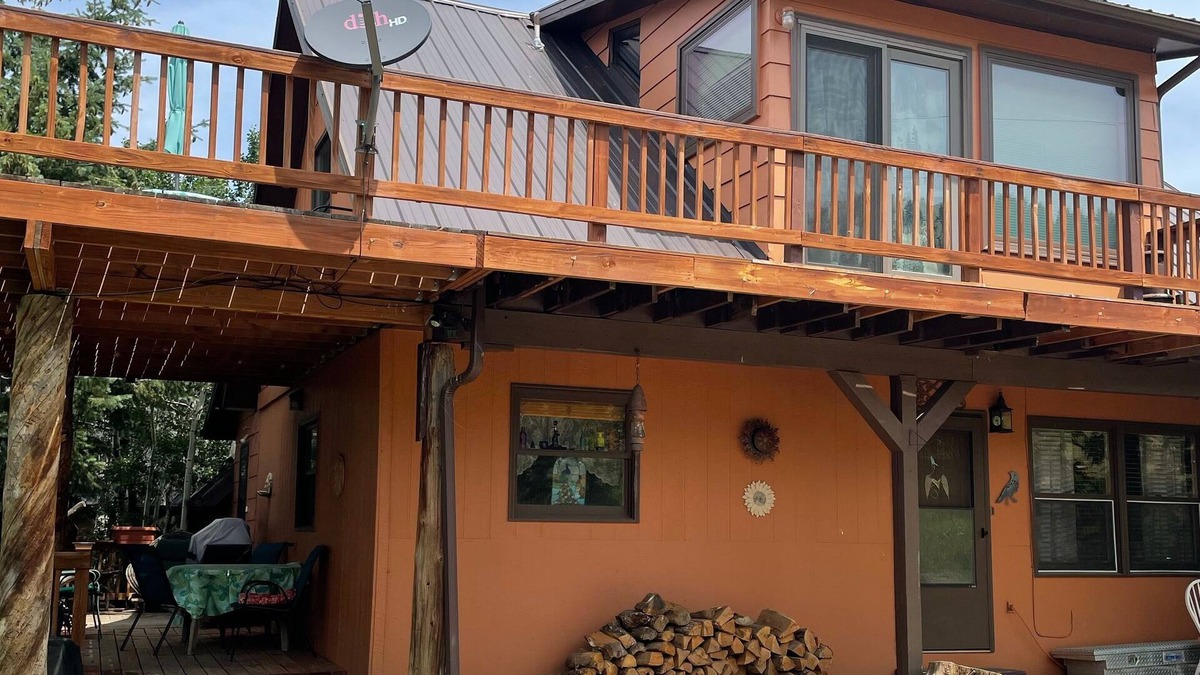 Drake Cabin | Charming Rocky Mountain Cabin