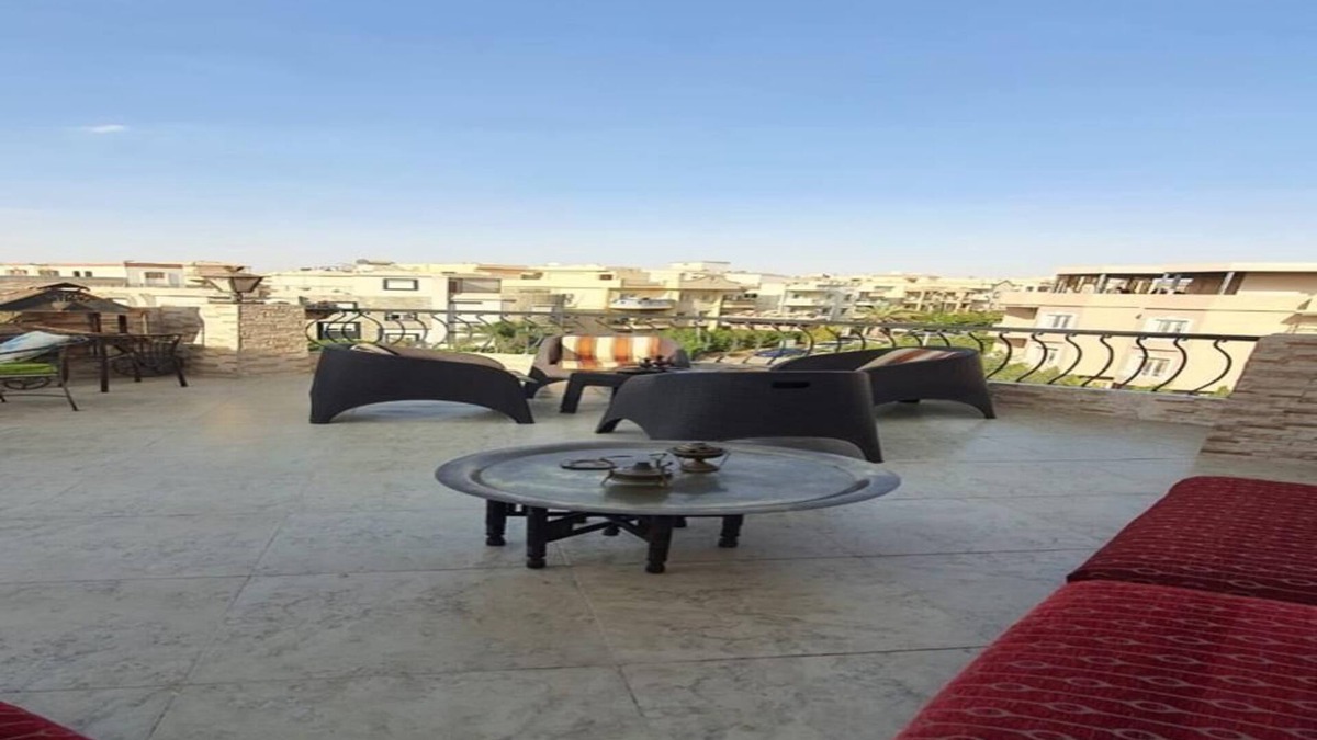 The 5th Settlement Apartment | Charming Roof in New Cairo -3 Bedrooms – 1 Min from 90th Street, Air-Conditioned