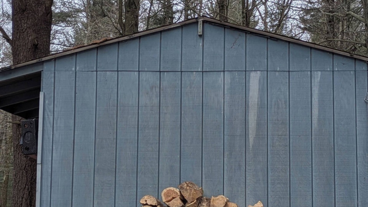 Pocono Pines Cabin | Charming Rustic 3-bedroom cabin in Pocono Pines with WiFi