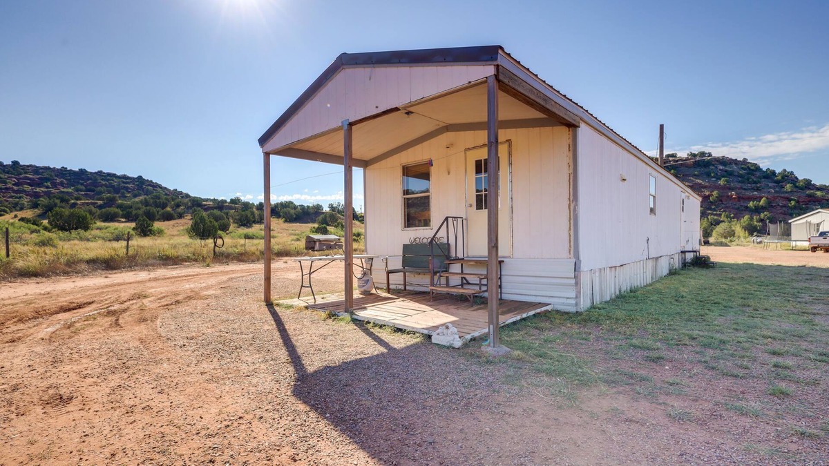 Santa Rosa House | Charming Santa Rosa Home w/Mountain Views & Porch