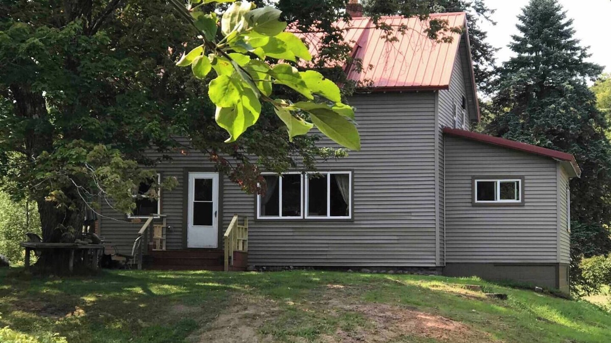 Munising Other | Charming, secluded farmhouse in Munising, gateway to Pictured Rocks NP.
