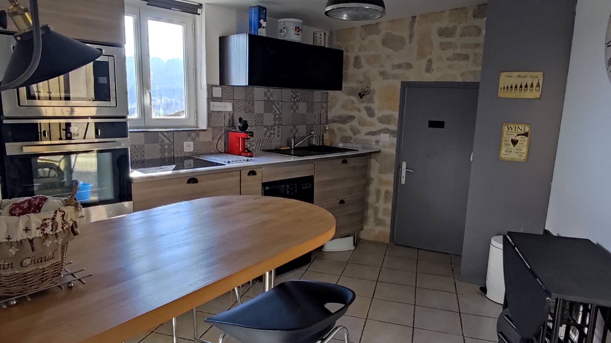 Capendu Cottage | Charming small renovated air-conditioned gite near the city of carcassonne and canal
