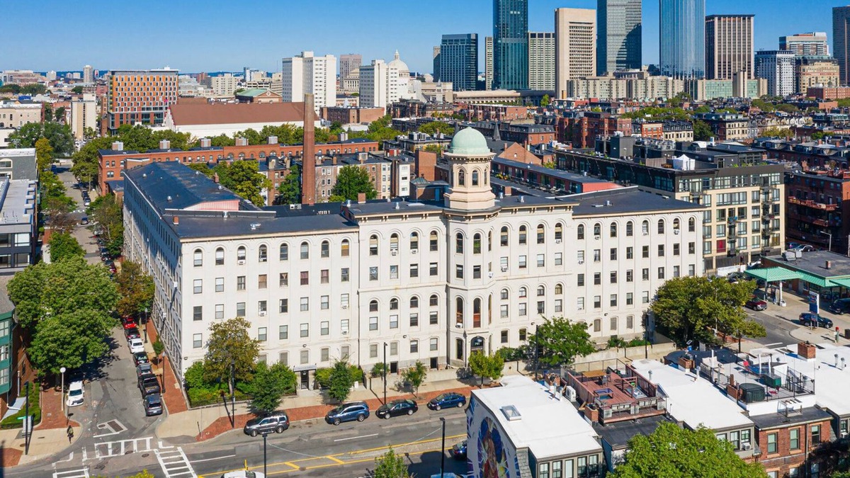 South End Apartment | Charming South End Studio w/ Building W/D, nr Dining, by Blueground