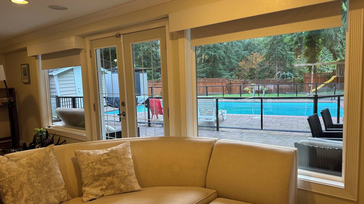 District of North Vancouver Apartment | Charming spacious 1-bedroom apartment in North Vancouver