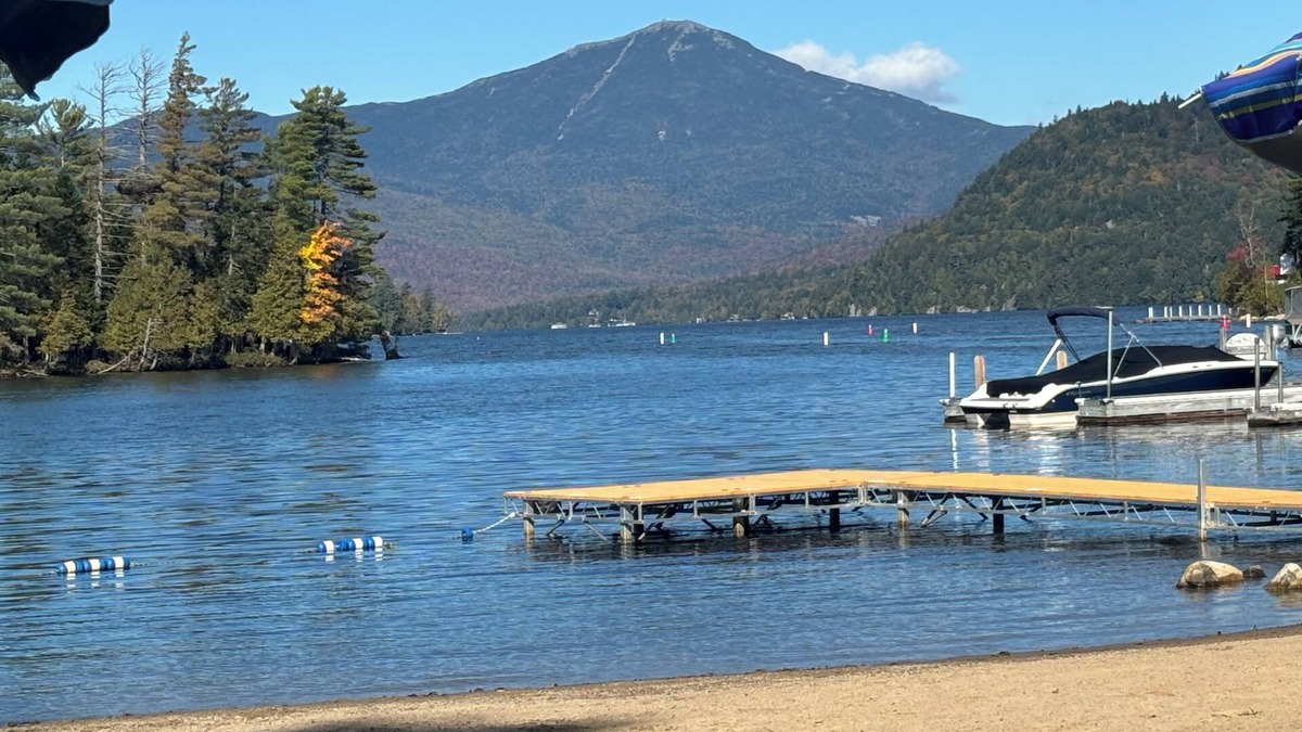 Lake Placid Cabin | Charming spacious 2-bedroom lodge in peaceful Lake Placid with WiFi and Spa
