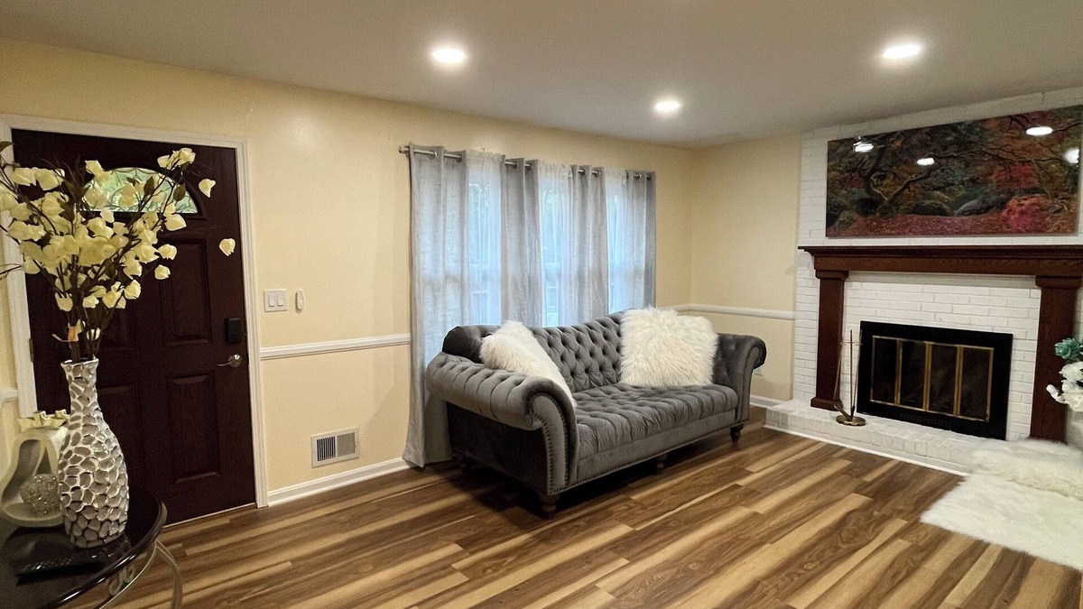 Highview House | Charming spacious 3-bedroom house with WiFi and patio